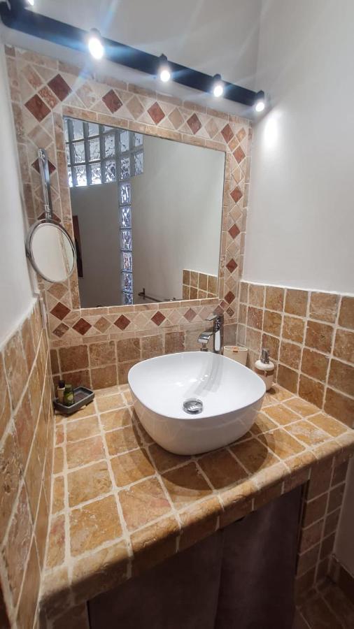 Sunny Apartment With Nice View In History City Center Aix-en-Provence Zewnętrze zdjęcie