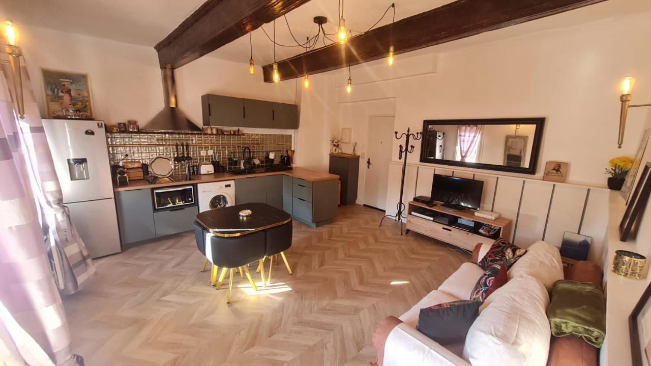 Sunny Apartment With Nice View In History City Center Aix-en-Provence Zewnętrze zdjęcie