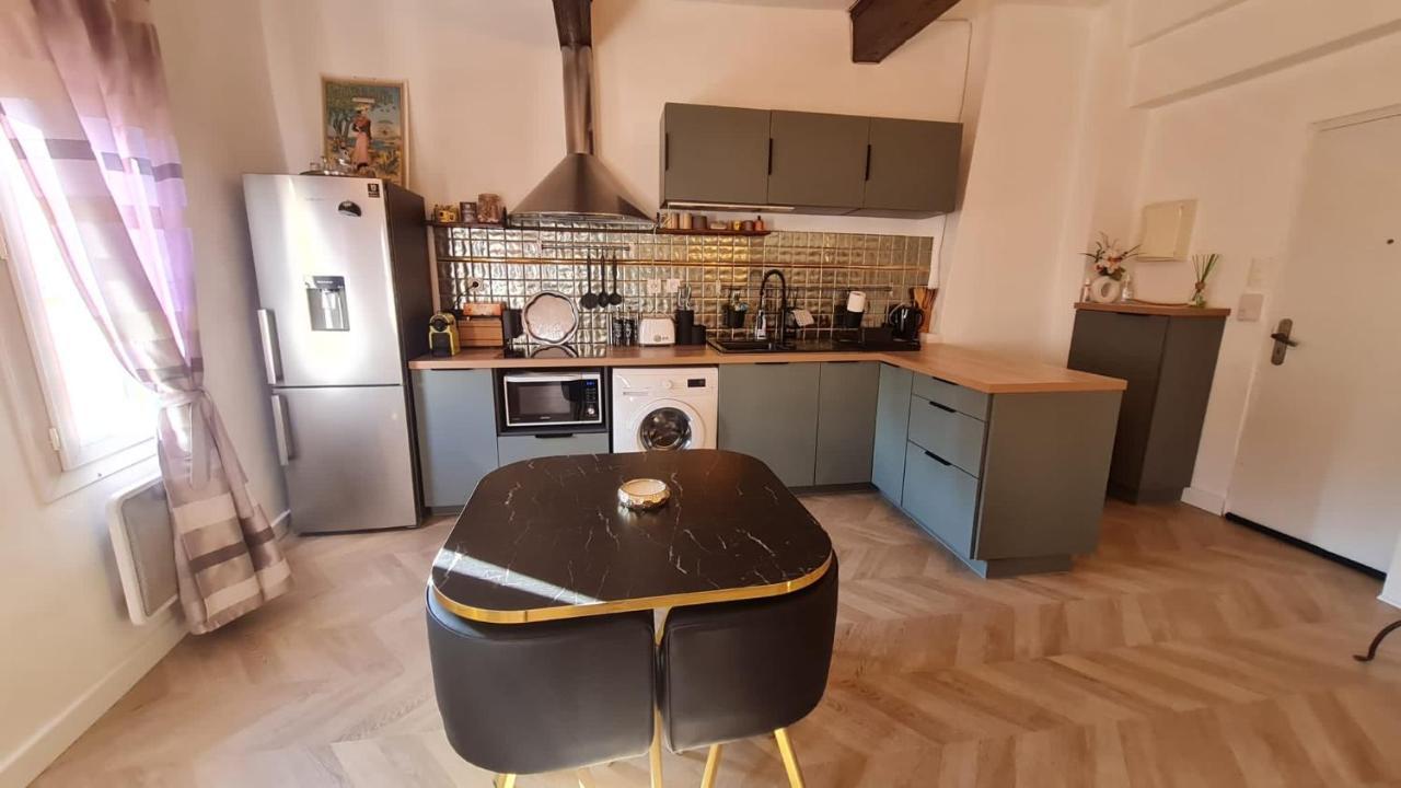 Sunny Apartment With Nice View In History City Center Aix-en-Provence Zewnętrze zdjęcie
